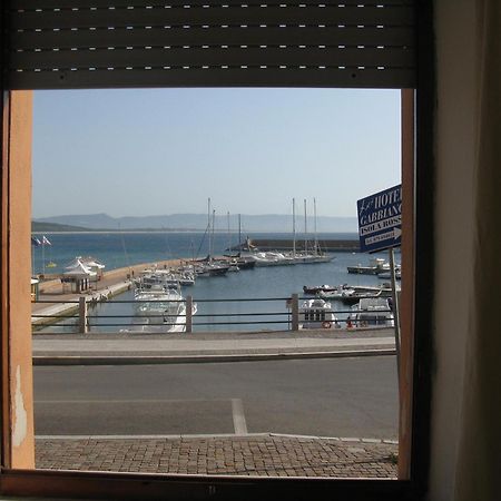 Borgo Spiaggia Vista Mare Isola Rossa Luaran gambar