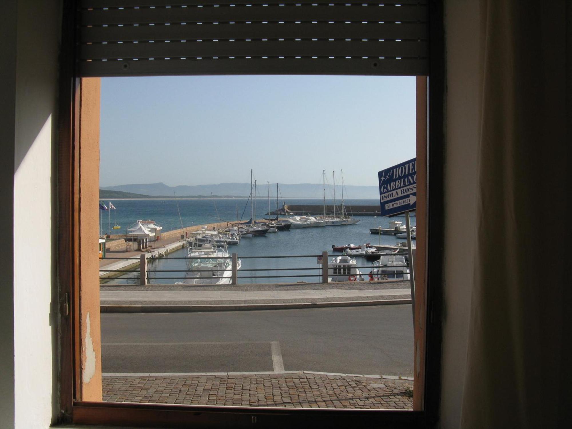 Borgo Spiaggia Vista Mare Isola Rossa Luaran gambar