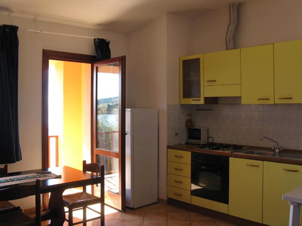 Borgo Spiaggia Vista Mare Isola Rossa Bilik gambar