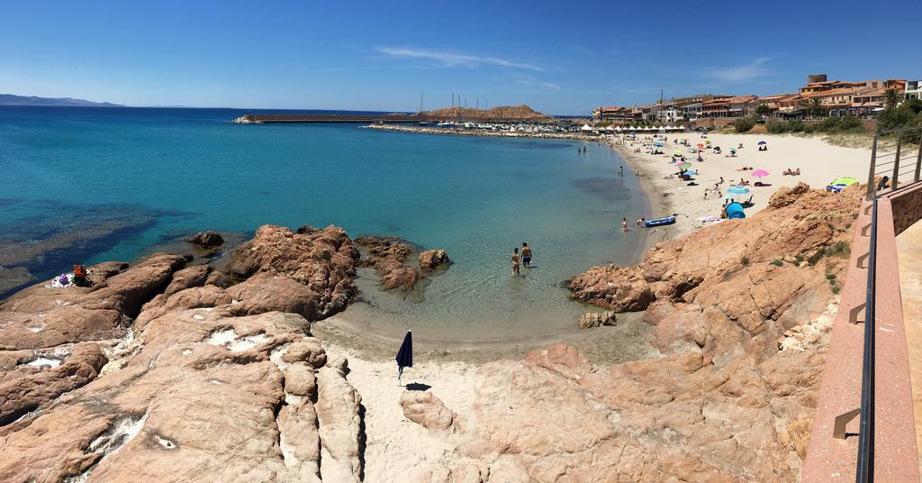 Borgo Spiaggia Vista Mare Isola Rossa Luaran gambar