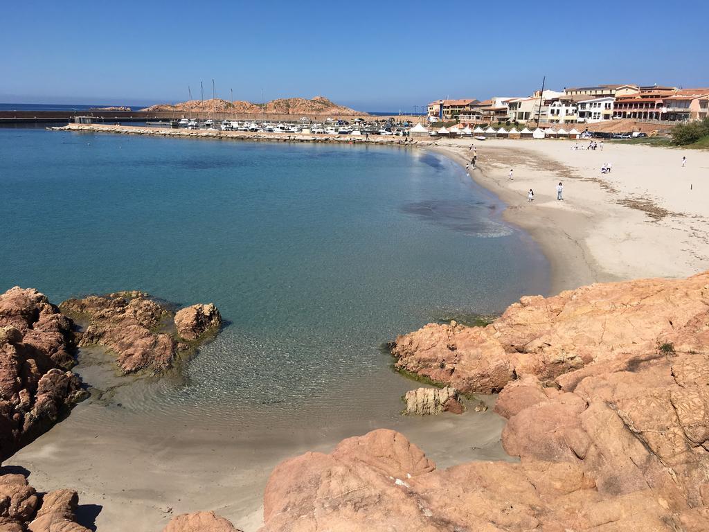 Borgo Spiaggia Vista Mare Isola Rossa Luaran gambar